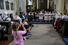 NIK0281a-FB
