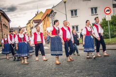 pojizersky-festival-vence-pruvod-zahajeni-100