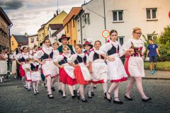 pojizersky-festival-vence-pruvod-zahajeni-104