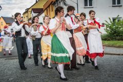 pojizersky-festival-vence-pruvod-zahajeni-108
